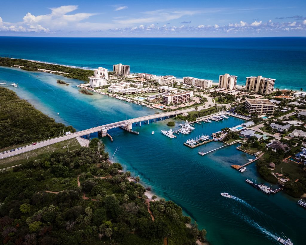 aerial shot of south florida on the intercoastal